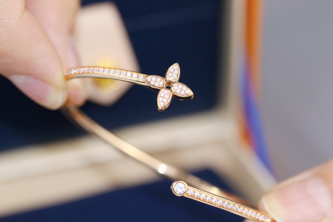 „Dream“-IDYLLE ROSÉGOLD-ARMBAND MIT DIAMANTEN