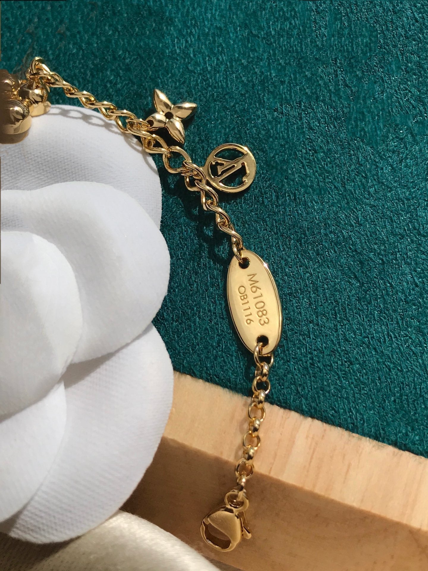 ¡®Dream¡¯BLOOMING PINK GOLD MOP BRACELET