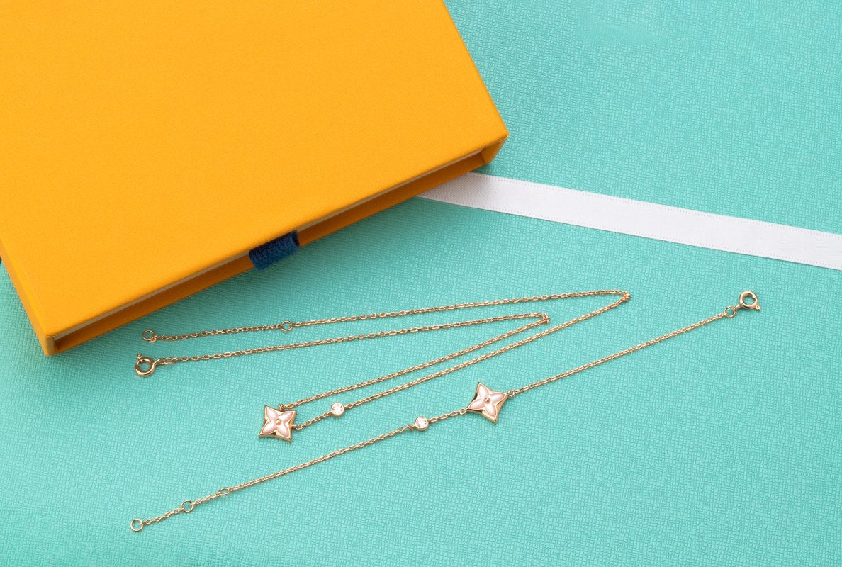 ¡®Dream¡¯STAR PINK MOP 1 DIAMOND PINK GOLD NECKLACE