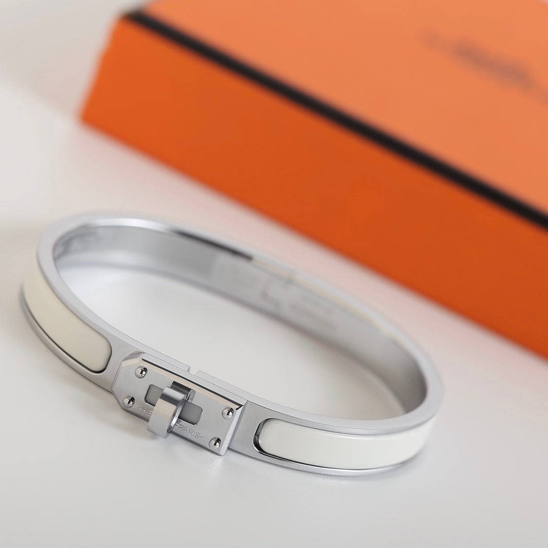 ¡®Dream¡¯HM KELLY WHITE BRACELET