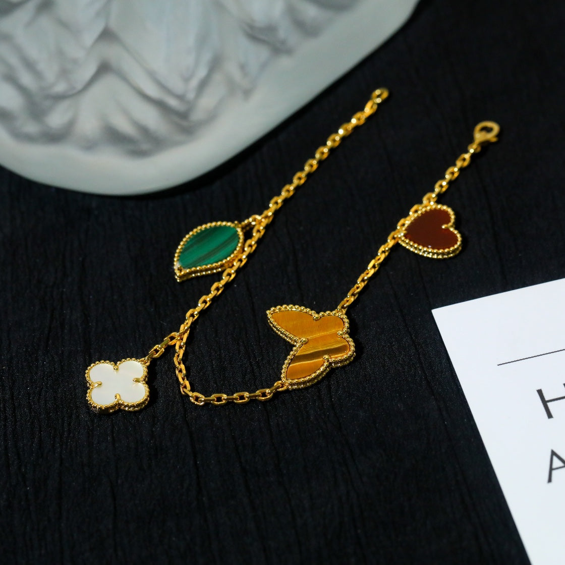 ¡®Dream¡¯LUCKY SPRING 5 MOTIF GOLD BRACELET