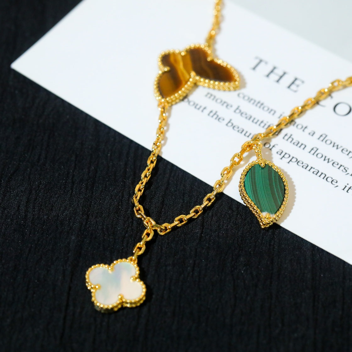 ¡®Dream¡¯LUCKY SPRING 5 MOTIF GOLD BRACELET