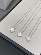 ¡®Dream¡¯CLOVER MEDIUM SILVER WHITE MOP NECKLACE
