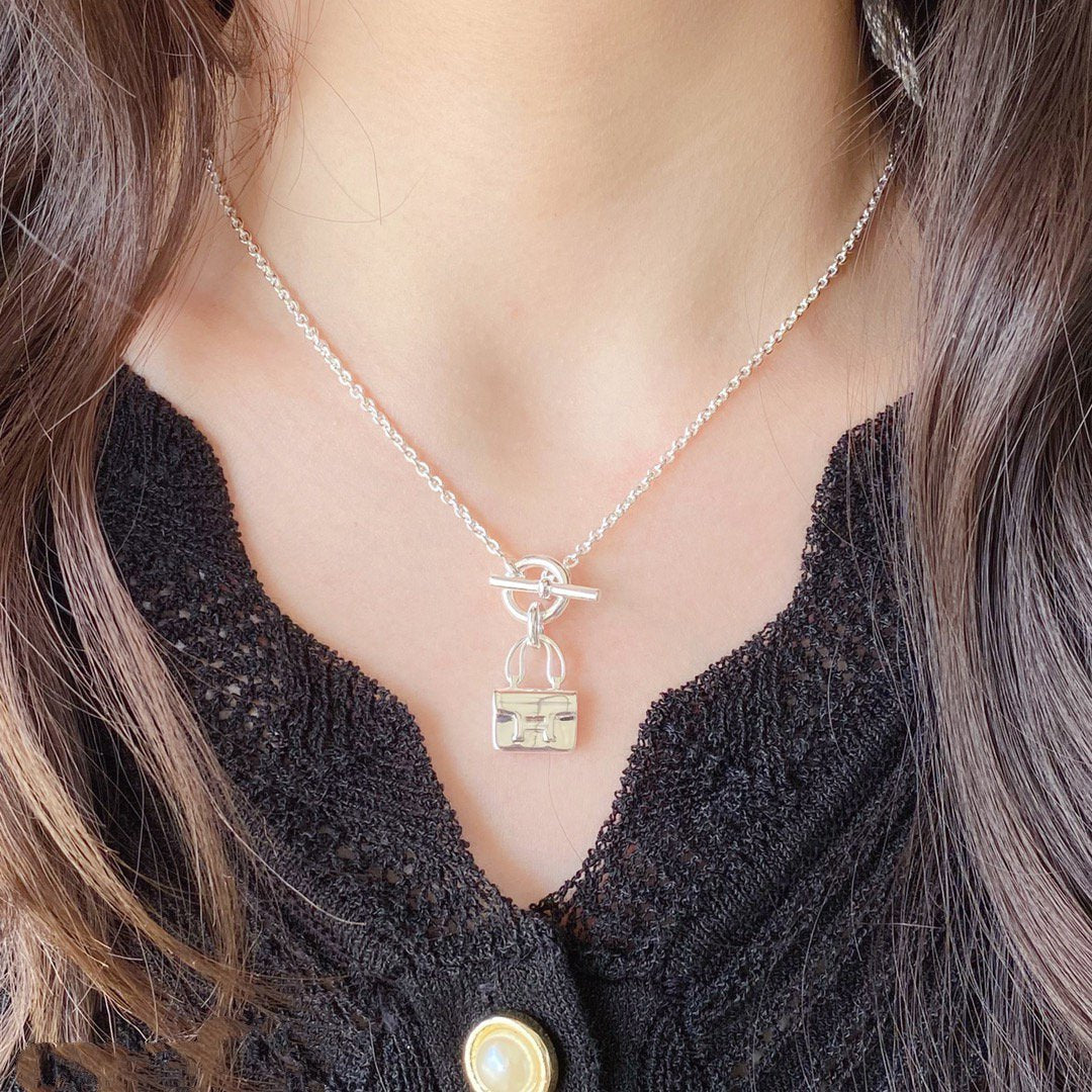 ¡®Dream¡¯CONSTANCE PEDANT SILVER NECKLACE