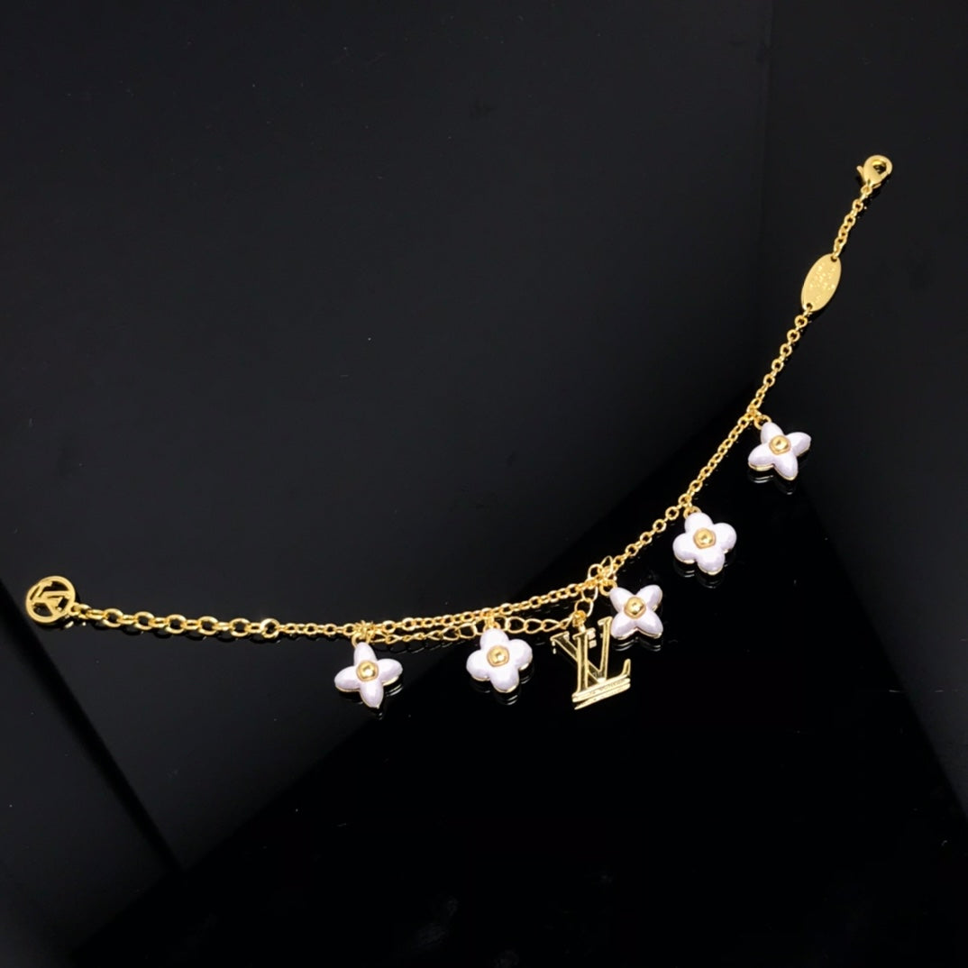 ¡®Dream¡¯LOGO 6 MOTIV STERNE UND SONNE GOLDENES ARMBAND