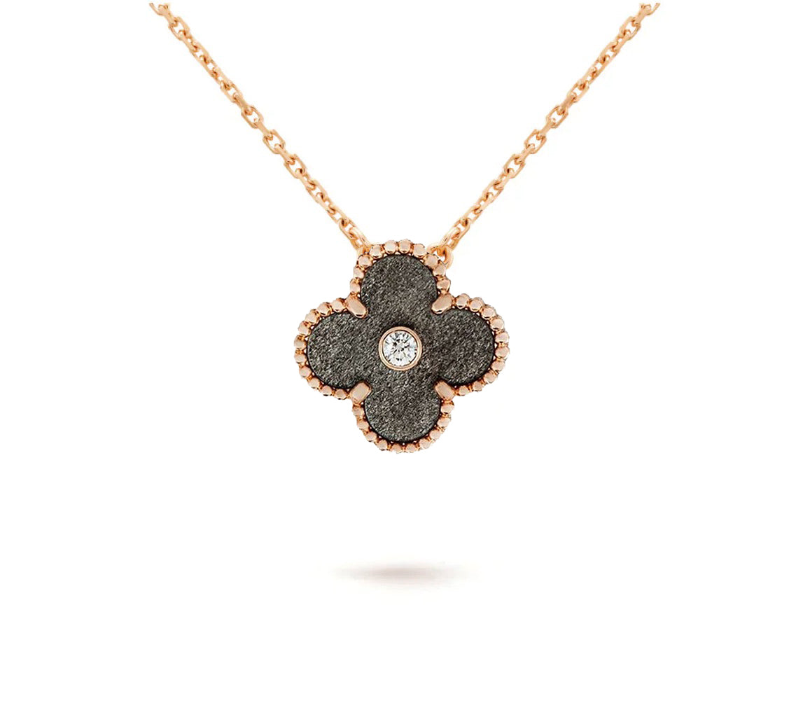 ¡®Dream¡¯CHRISTMAS LIMITED EDITION NECKLACE COLLECTION