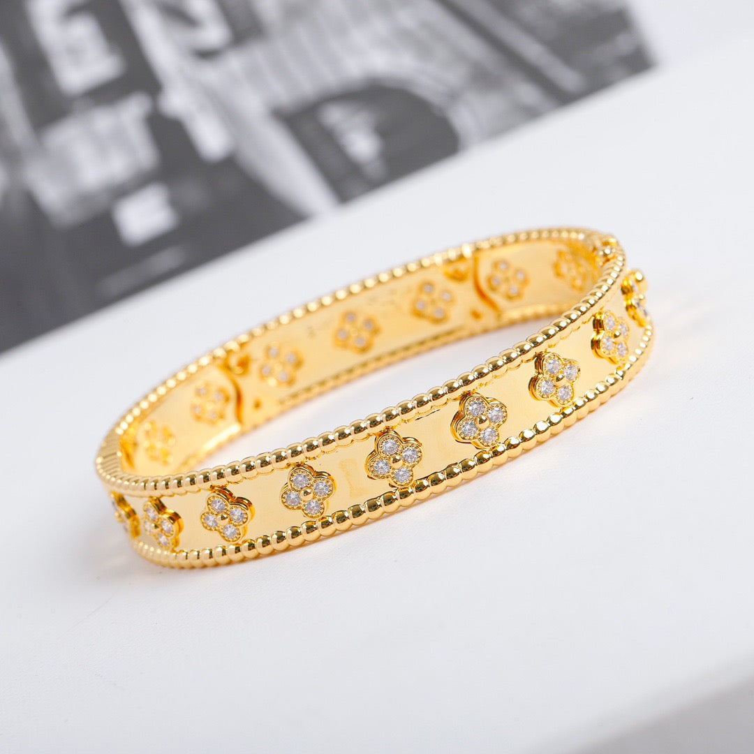 ¡®Dream¡¯CLOVER BRACELET 8MM DIAMONDS
