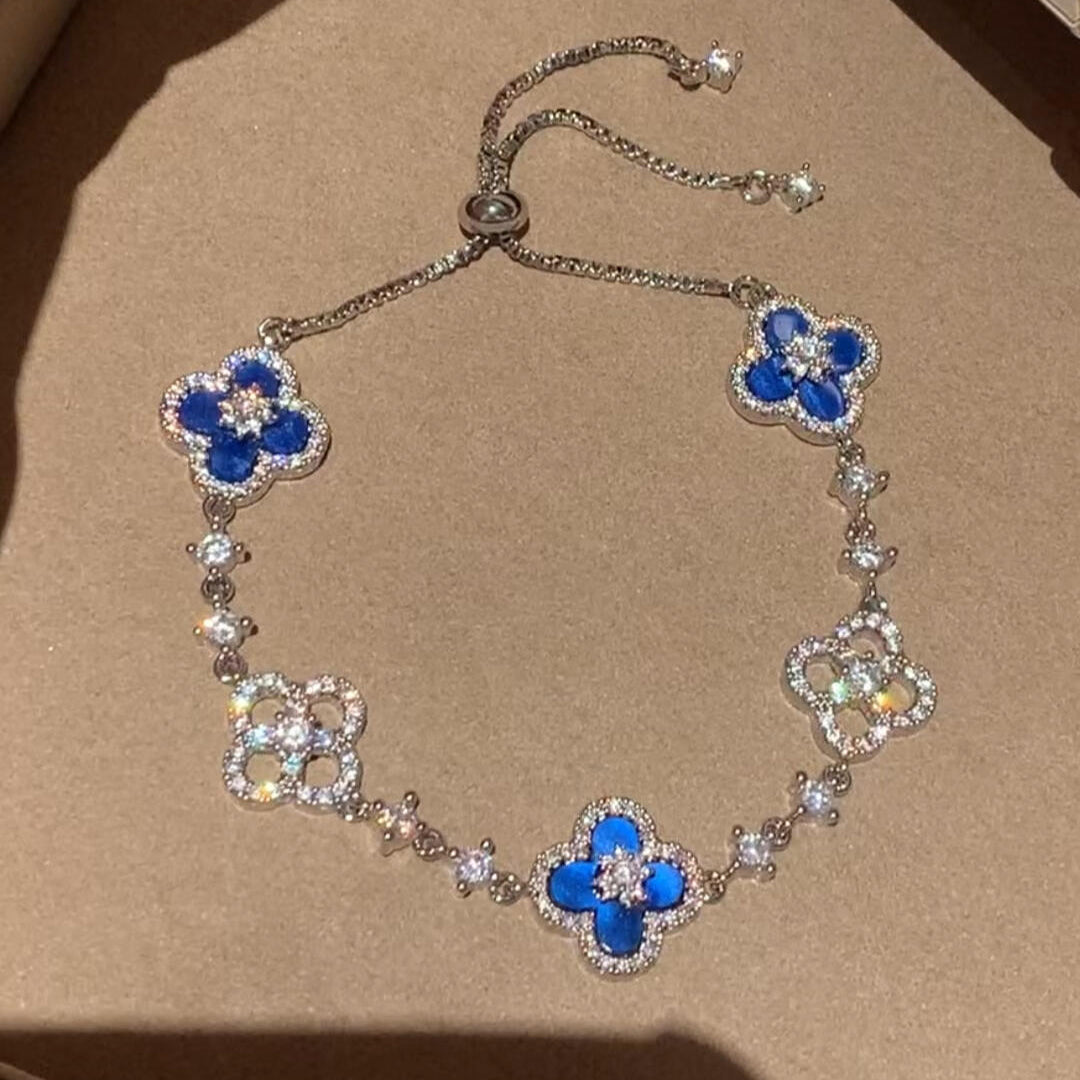 ¡®Dream¡¯CLOVER 5 MOTIF PINK BLUE RED WHITE BRACELET