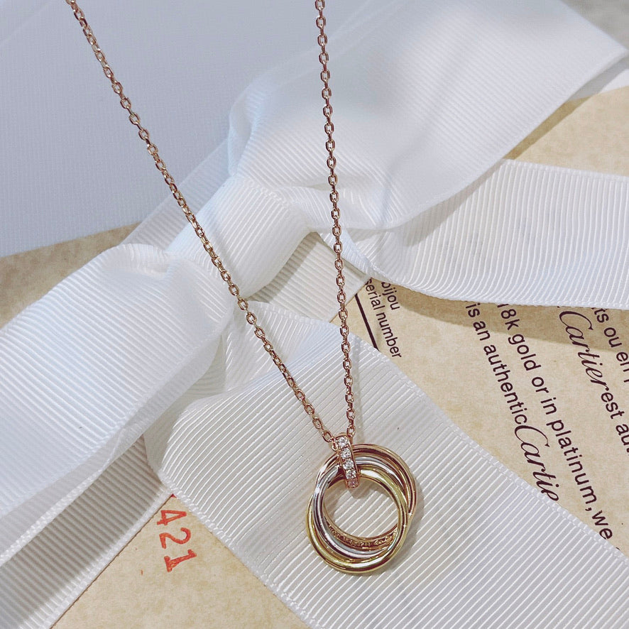 ¡®Dream¡¯TRINITY NECKLACE GOLD  DIAMONDS