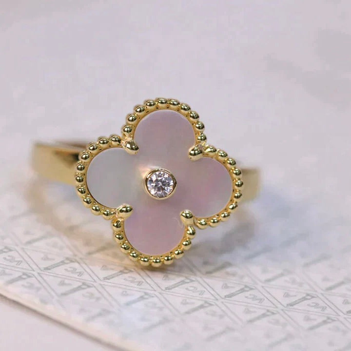 ¡®Dream¡¯CLOVER PINK MOP RING GOLD DIAMOND