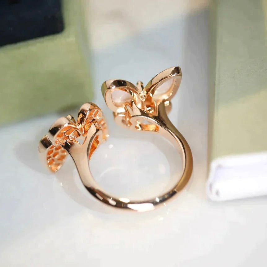 ¡®Dream¡¯TWIN BUTTERFLY DIAMOND MOP RING
