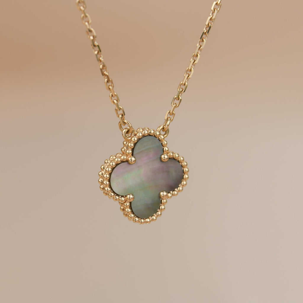 ¡®Dream¡¯CLOVER 15MM  GRAY MOTHER OF PEARL NECKLACE