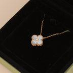 ¡®Dream¡¯CLOVER 15MM DIAMOND WHITE FRITILLARIA NECKLACE