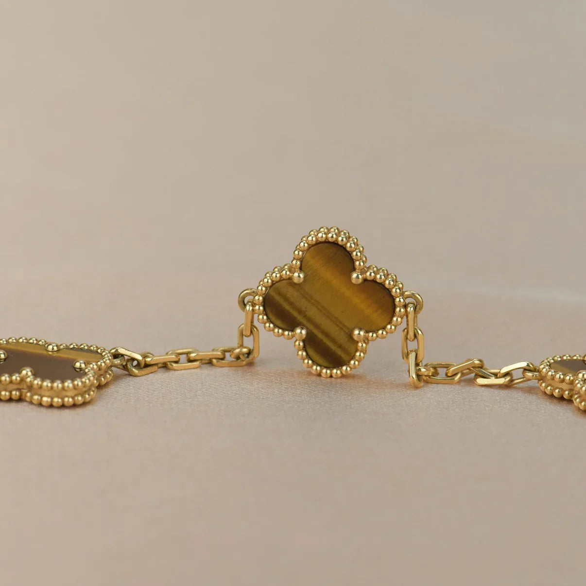 [Dream]New  CLOVER 5 MOTIFS TIGER EYE BRACELET COLLECTION
