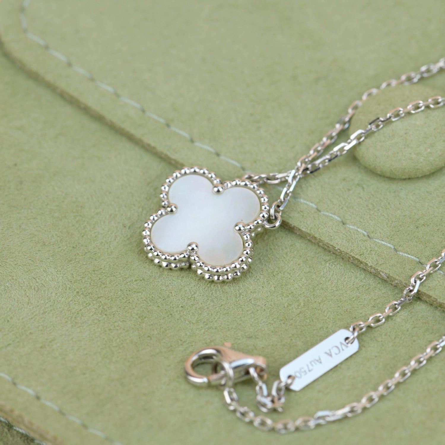 ¡®Dream¡¯CLOVER  15MM WHITE MOTHER-OF-PEARL SILVER
