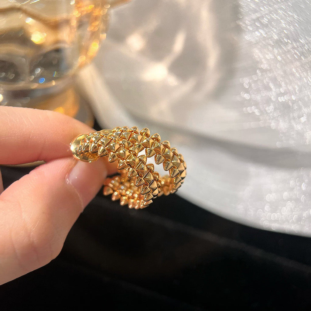 ドリームクラッシュ スモールフープピアス