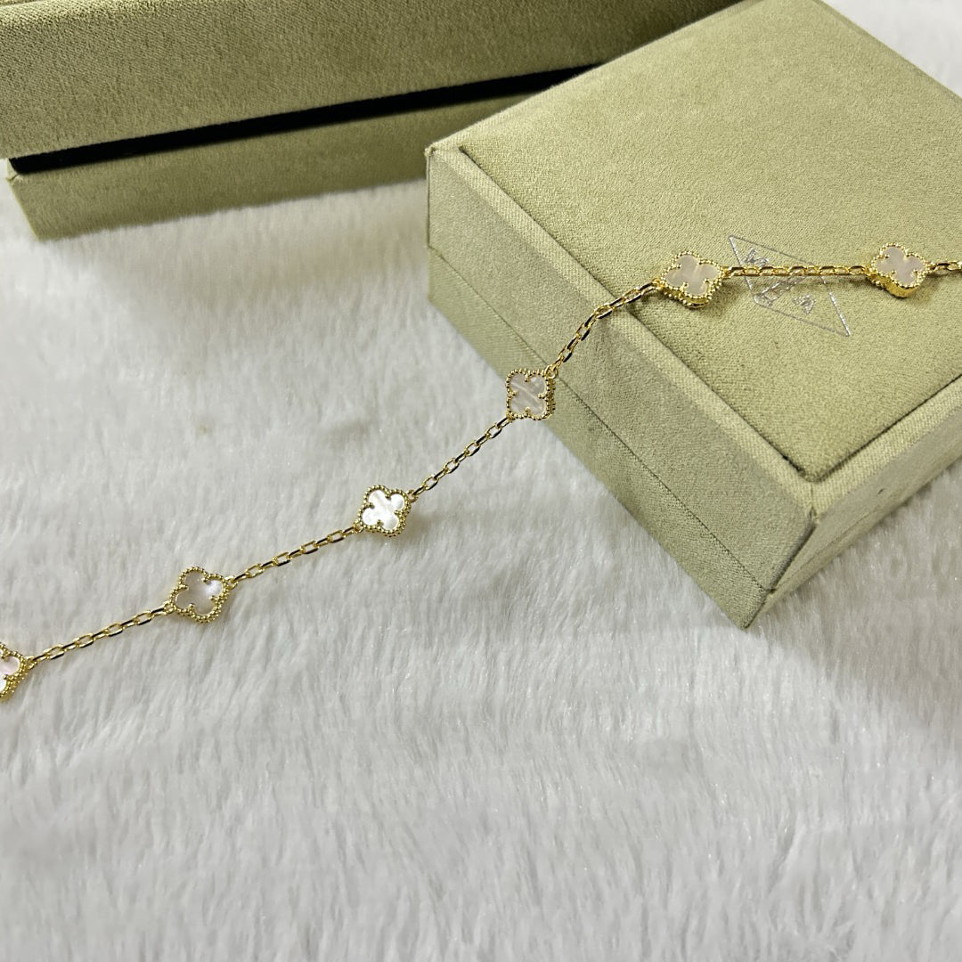 [¡®Dream¡¯]CLOVER 6 MOTIF WHITE MOP BRACELET