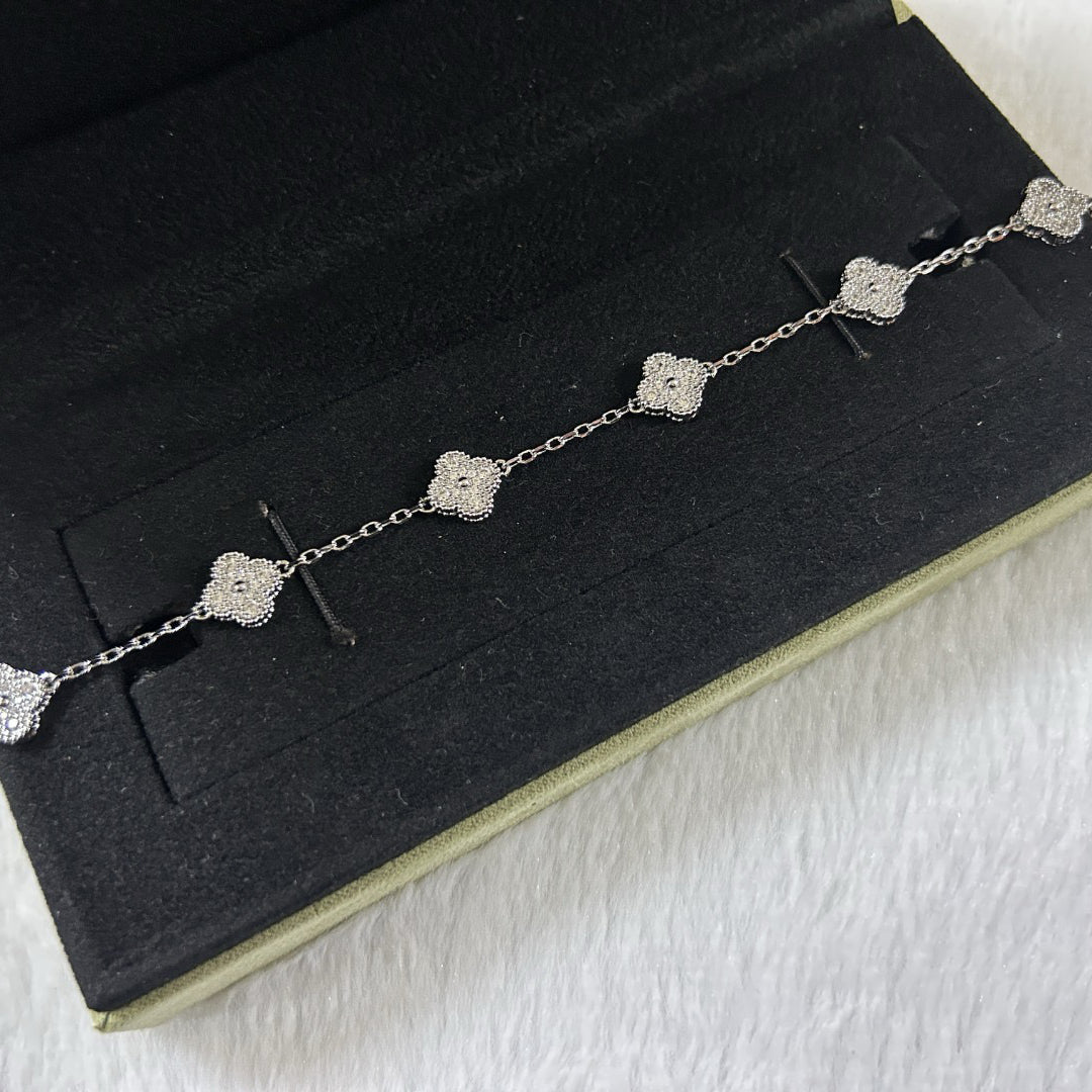 [Dream]New CLOVER 6 MOTIF DIAMOND BRACELET