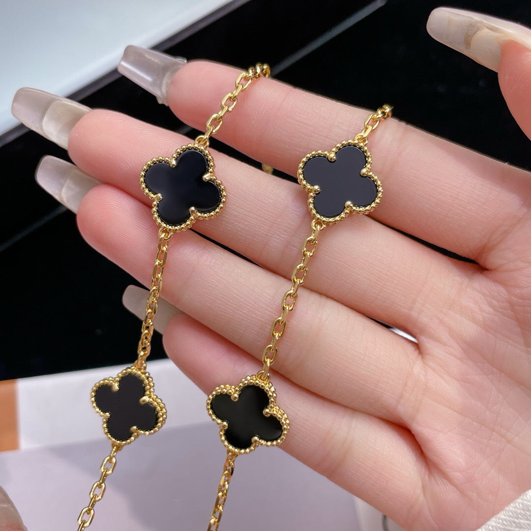 ¡®Dream¡¯CLOVER 10 MOTIFS ONYX NECKLACE