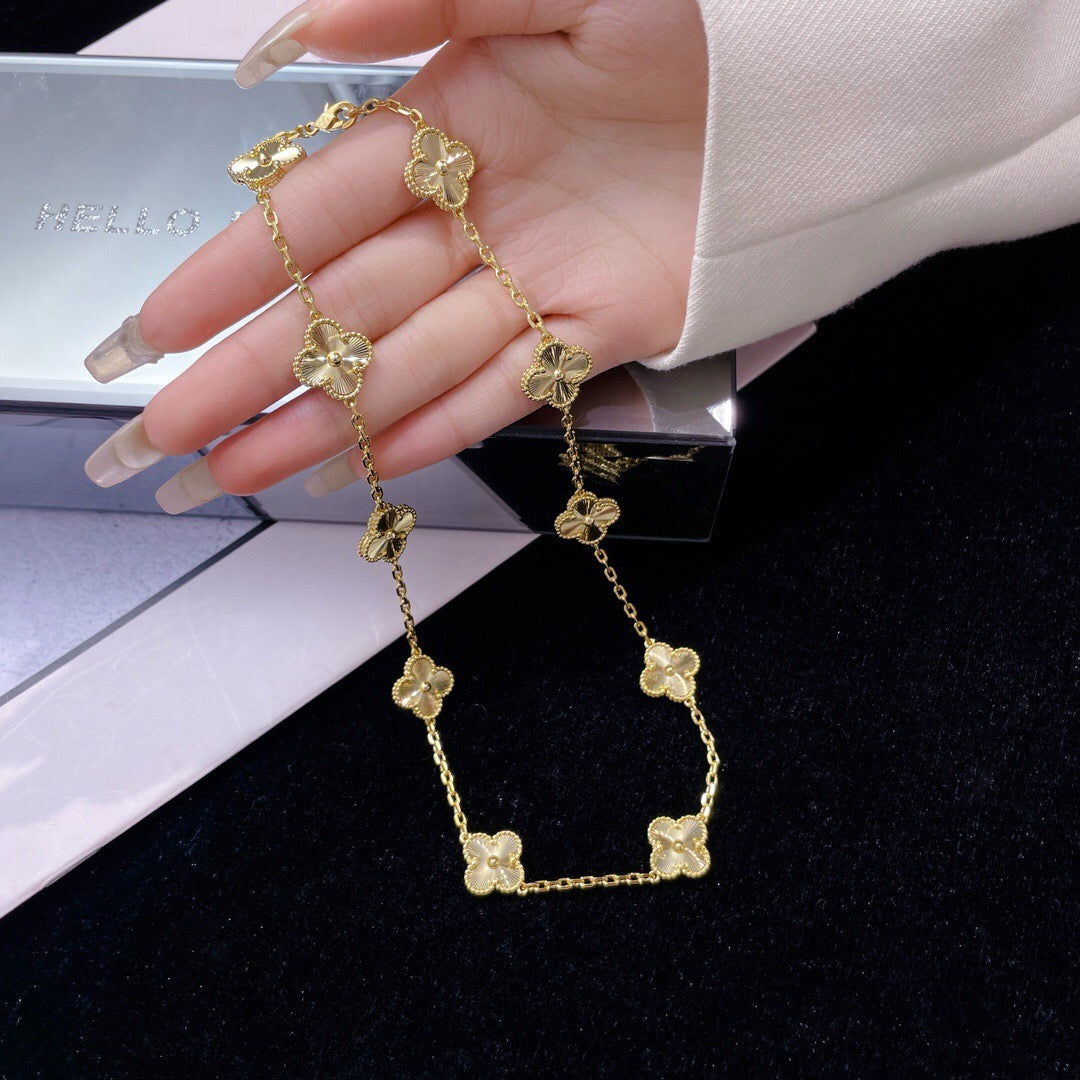 ¡®Dream¡¯CLOVER 10 MOTIFS LASER NECKLACE