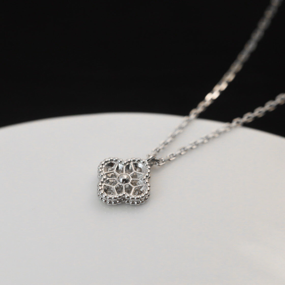 ¡®Dream¡¯CLOVER MINI 9.5MM PENDANT DIAMOND NECKLACE