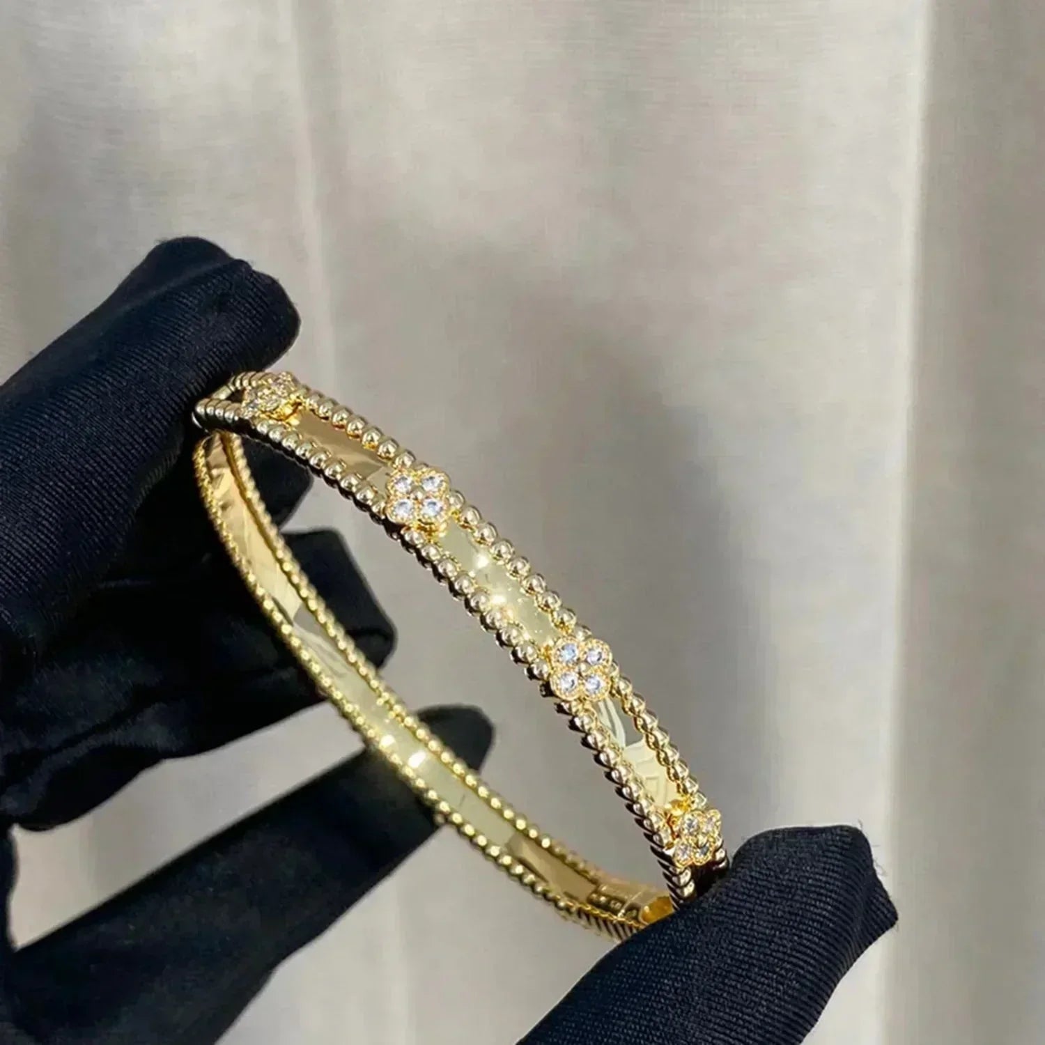¡®Dream¡¯CLOVER BRACELET 4MM DIAMONDS