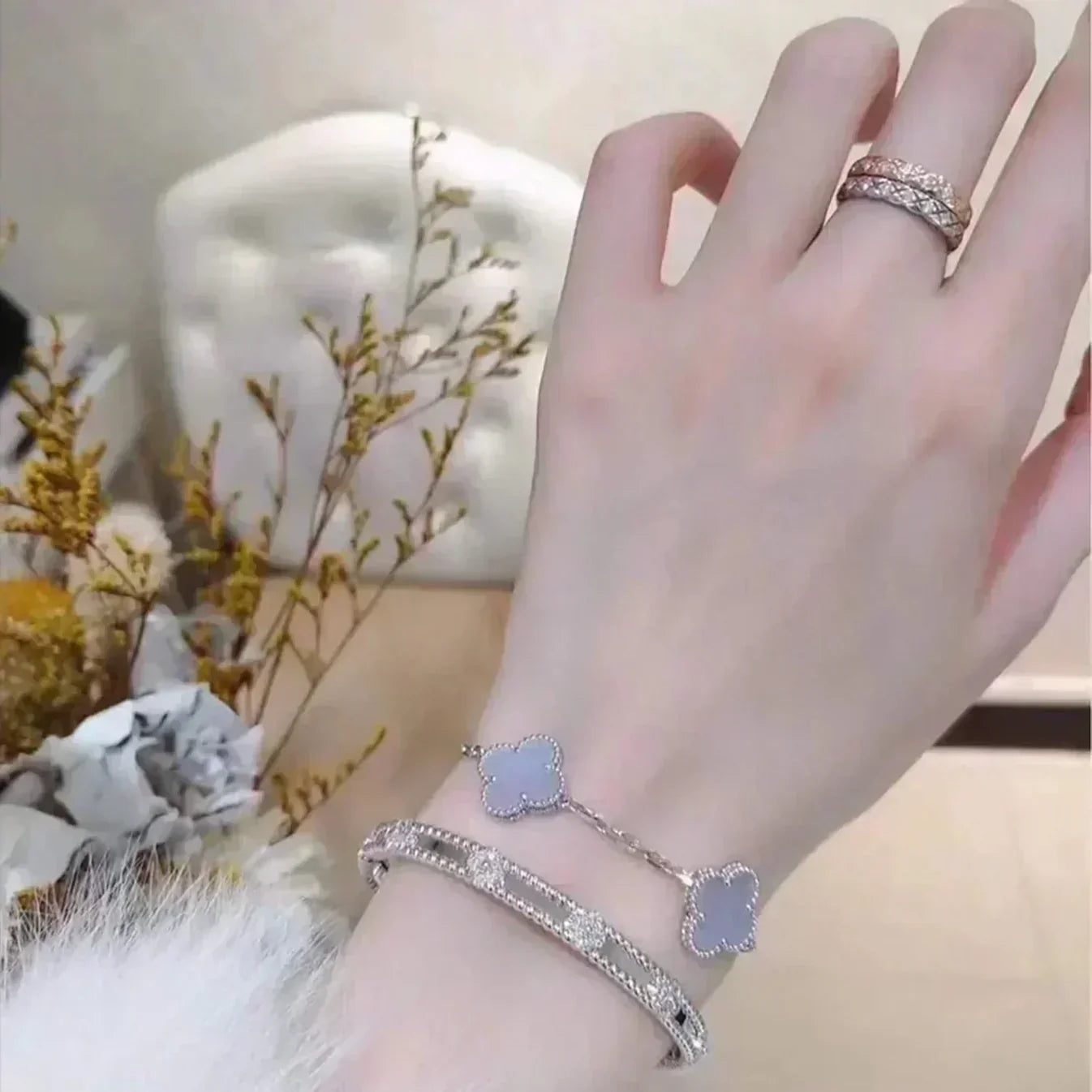[Dream]New  CLOVER 5 MOTIF PURPLE CHALCEDONY BRACELET COLLECTION
