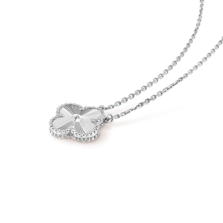 ¡®Dream¡¯CLOVER 15MM LASER NECKLACE SILVER