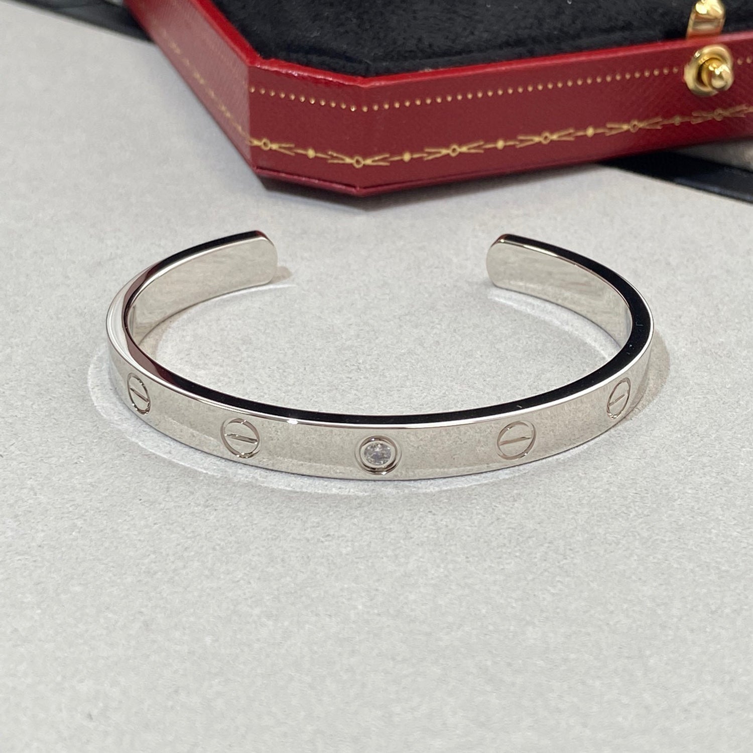¡®Dream¡¯LOVE BRACELET 6.1MM 1 DIAMOND OPEN CUFF