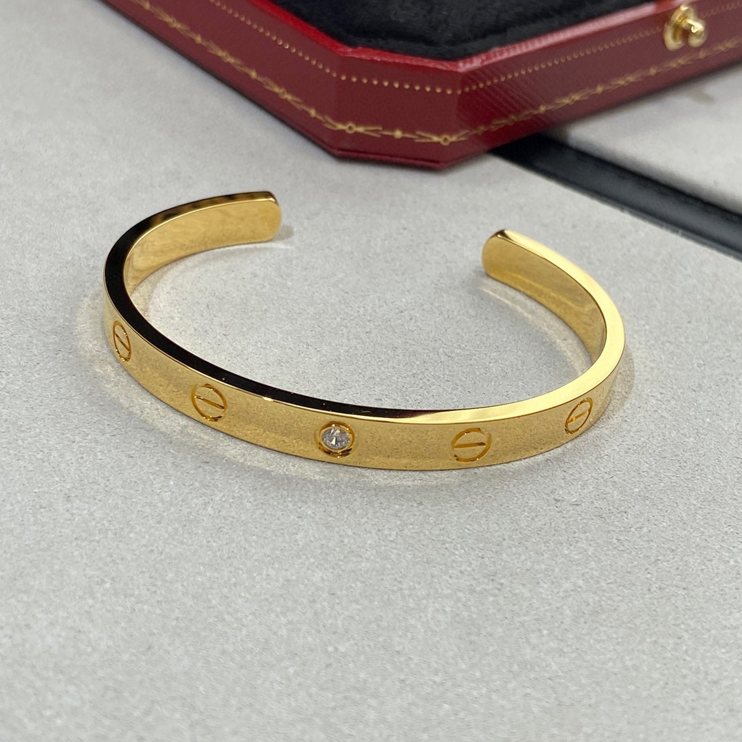 ¡®Dream¡¯LOVE BRACELET 6.1MM 1 DIAMOND OPEN CUFF