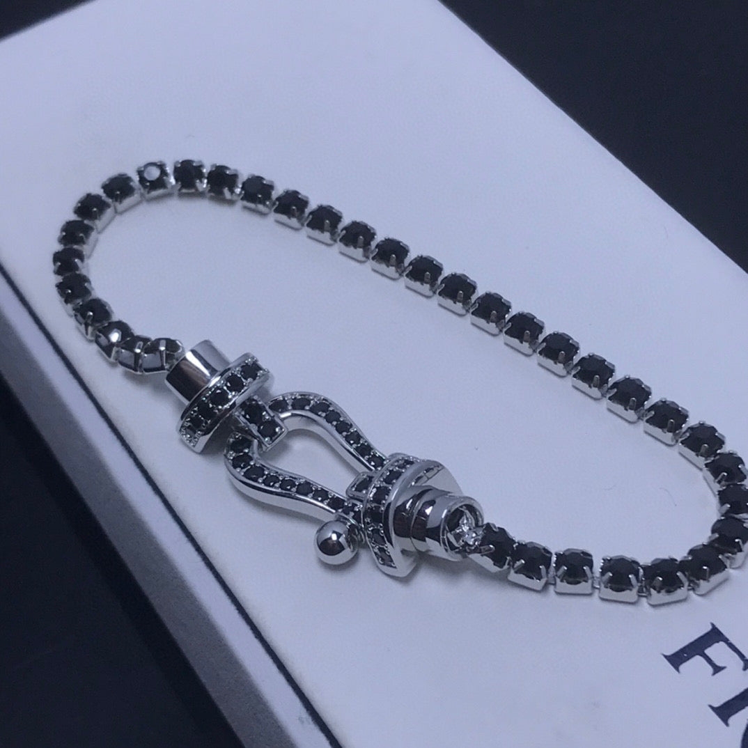 ¡®Dream¡¯FORCE  LARGE HORSESHOE FULL DIAMOND TENNIS BRACELET
