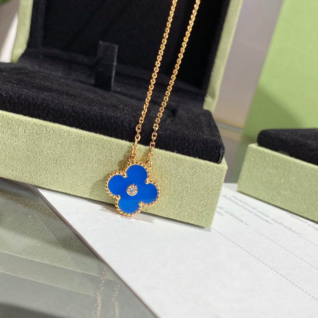 ¡®Dream¡¯CLOVER 15MM DIAMOND AND BLUE AGATE NECKLACE