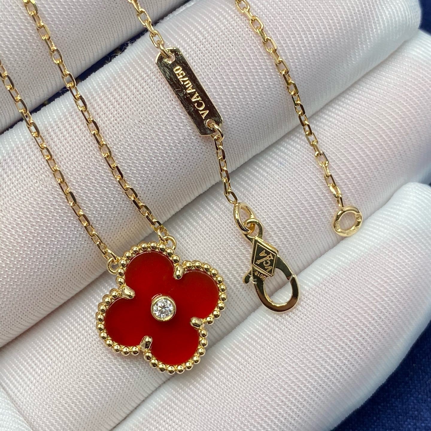 ¡®Dream¡¯CLOVER 15MM DIAMOND CARNELIAN NECKLACE