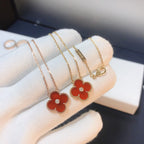 ¡®Dream¡¯CLOVER 15MM DIAMOND CARNELIAN NECKLACE