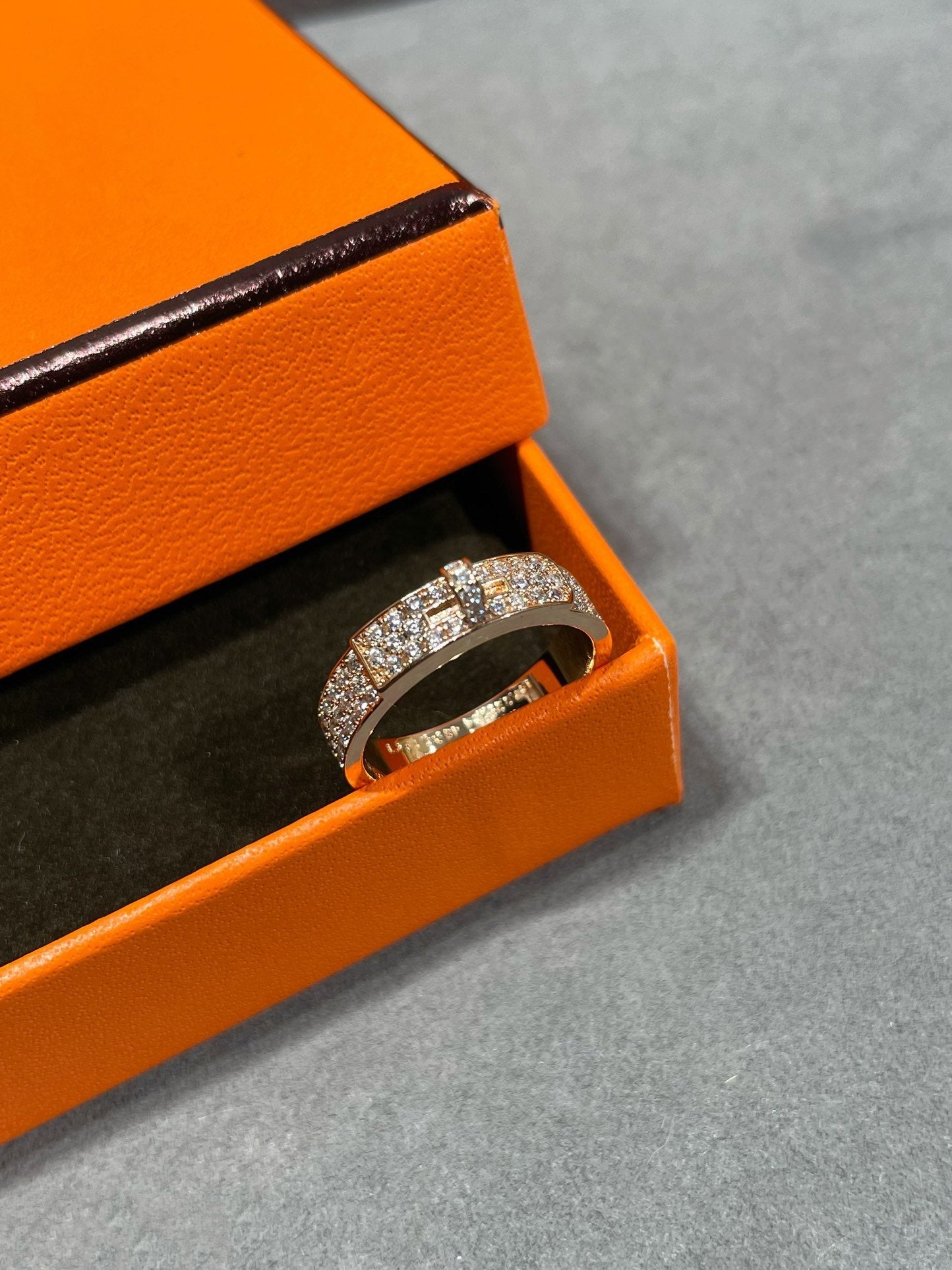 ¡®Dream¡¯KELLY PINK GOLD DIAMOND RING
