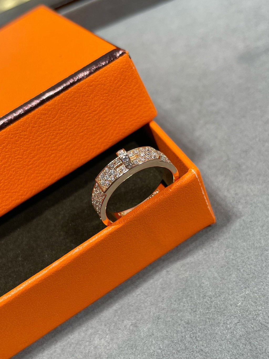 ¡®Dream¡¯KELLY PINK GOLD DIAMOND RING