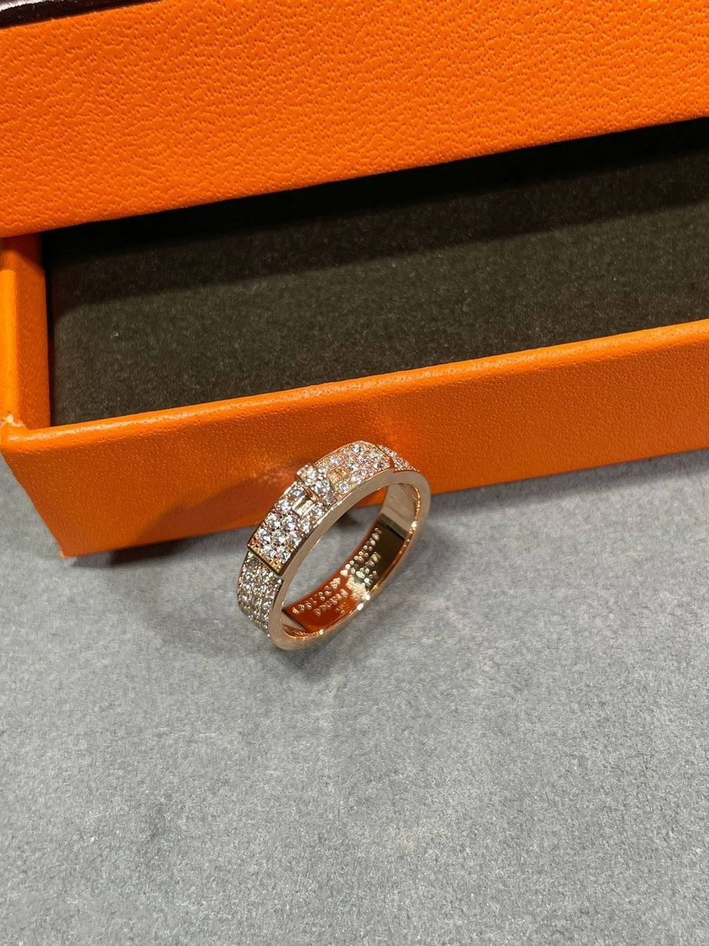¡®Dream¡¯KELLY PINK GOLD DIAMOND RING
