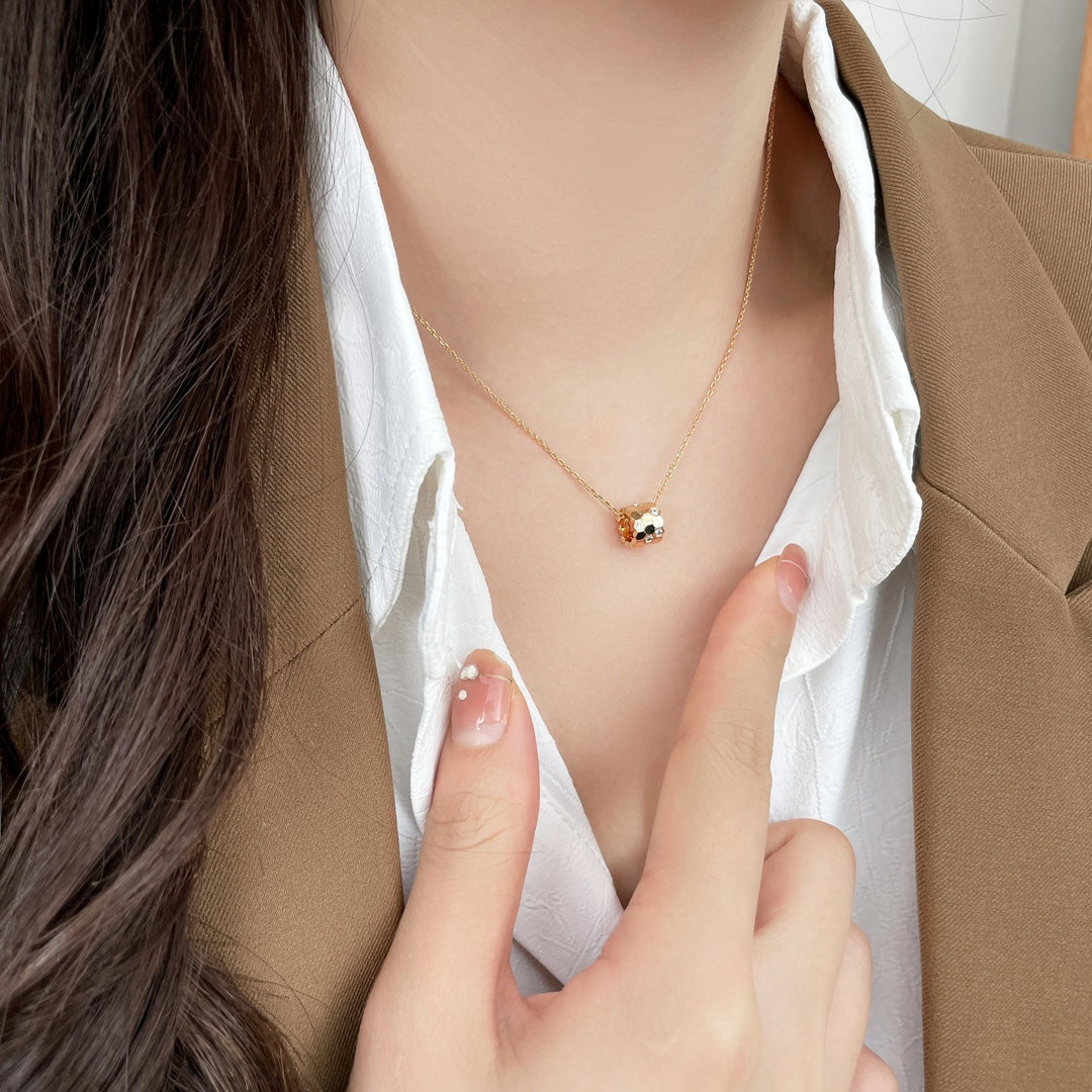 ¡®Dream¡¯BEE MINI PEDANT DIAMOND NECKLACE