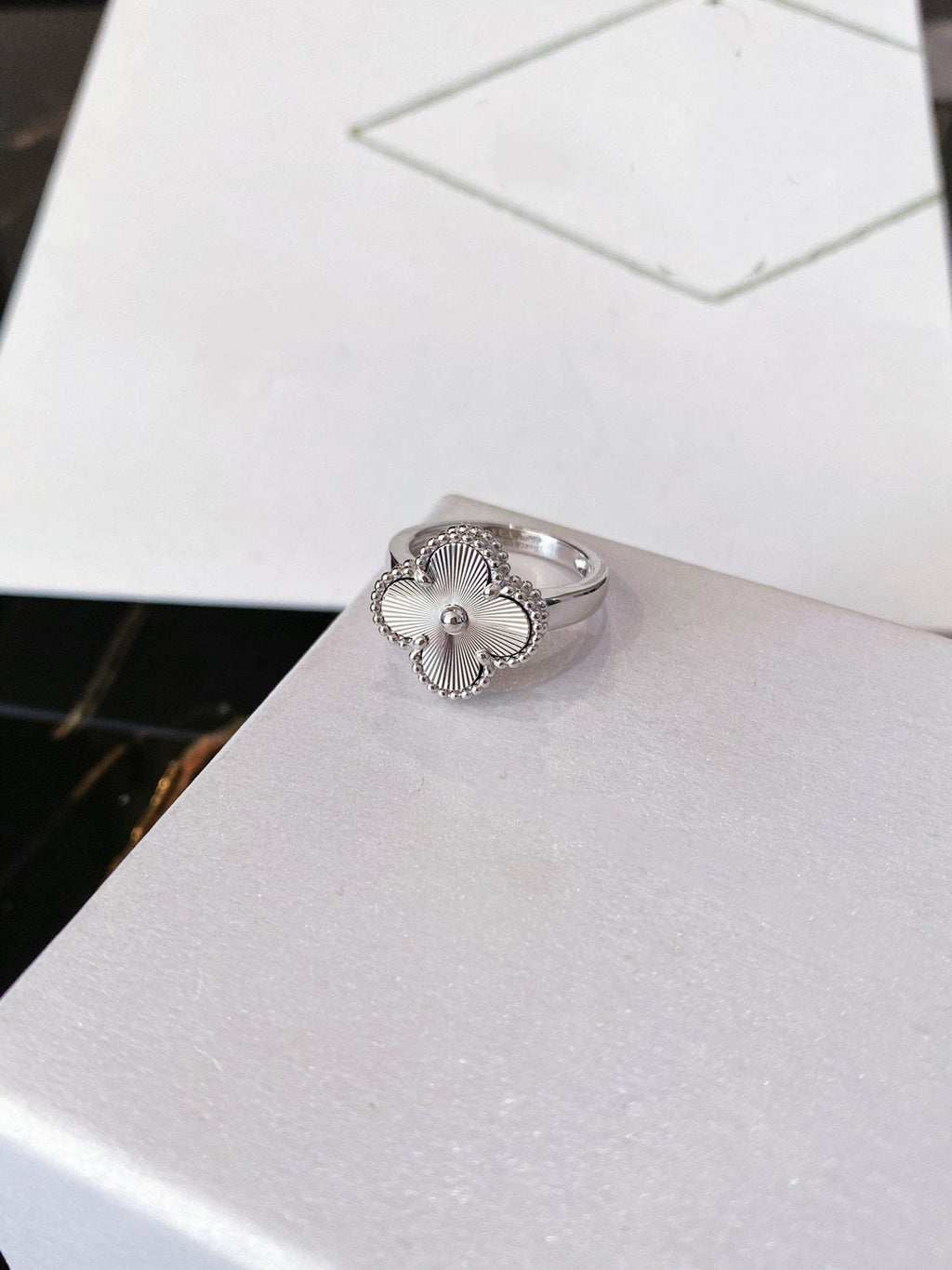 „Dream“-CLOVER-SILBERRING