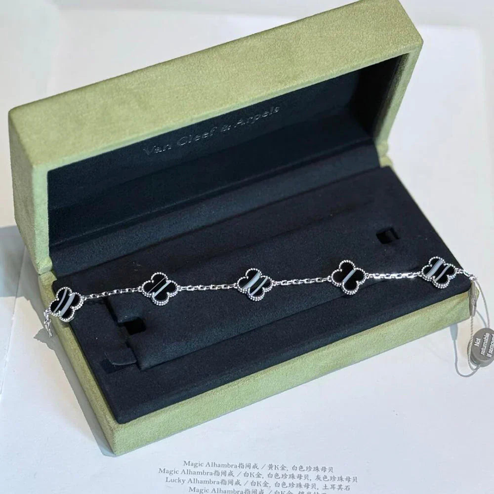 [Dream]New  CLOVER 5 MOTIF PULSAR STONE BRACELET COLLECTION
