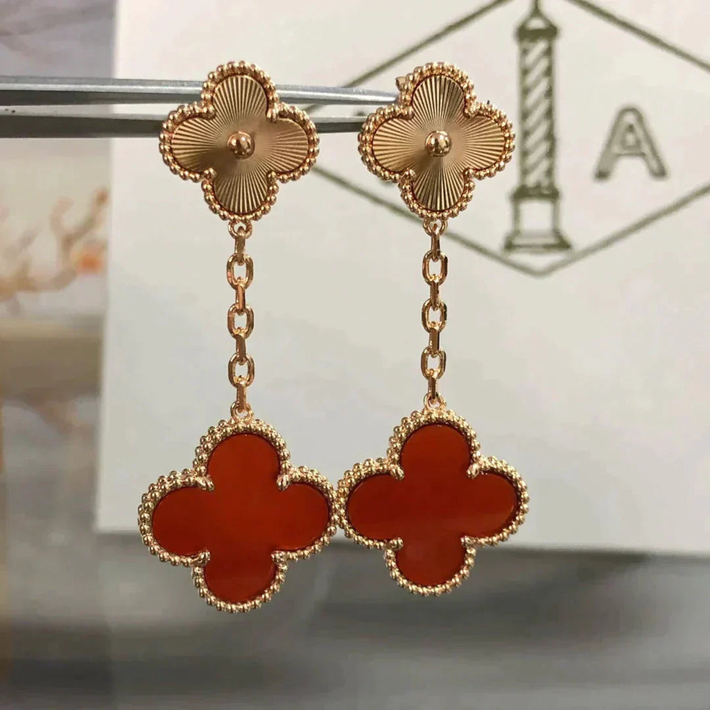 ¡®Dream¡¯CLOVER 2 MOTIF  LASER CARNELIAN EARRINGS