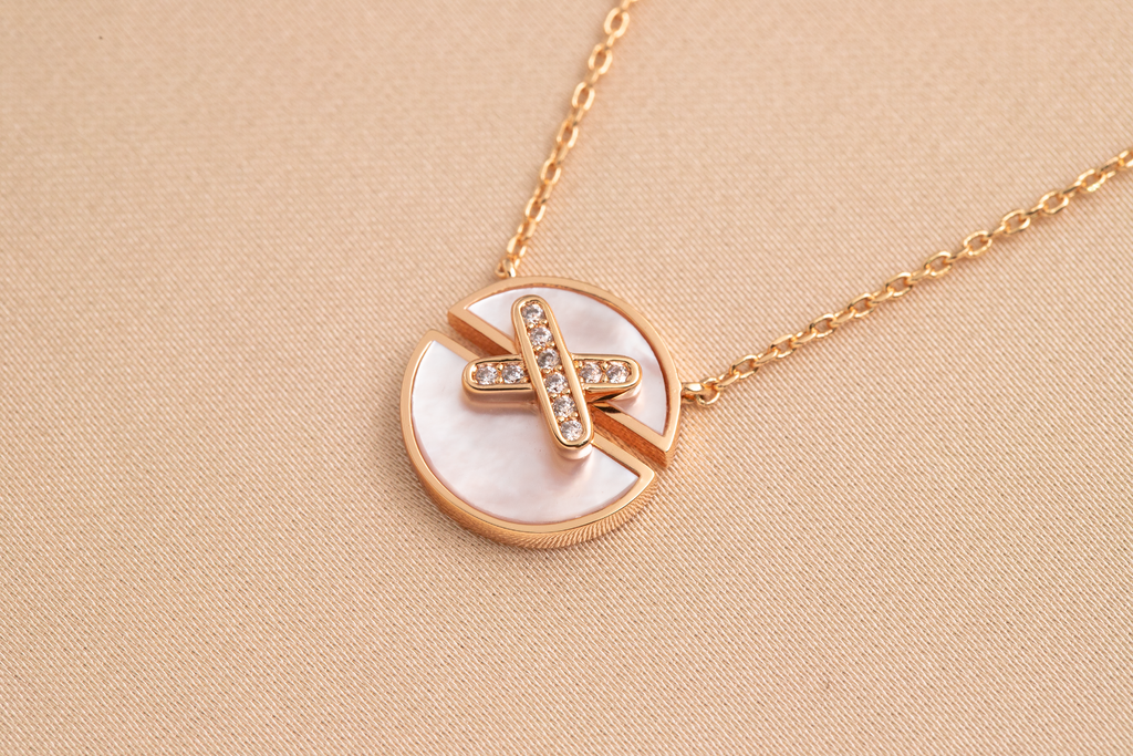 ¡®Dream¡¯JEUX DE PINK GOLD DIAMOND NECKLACE