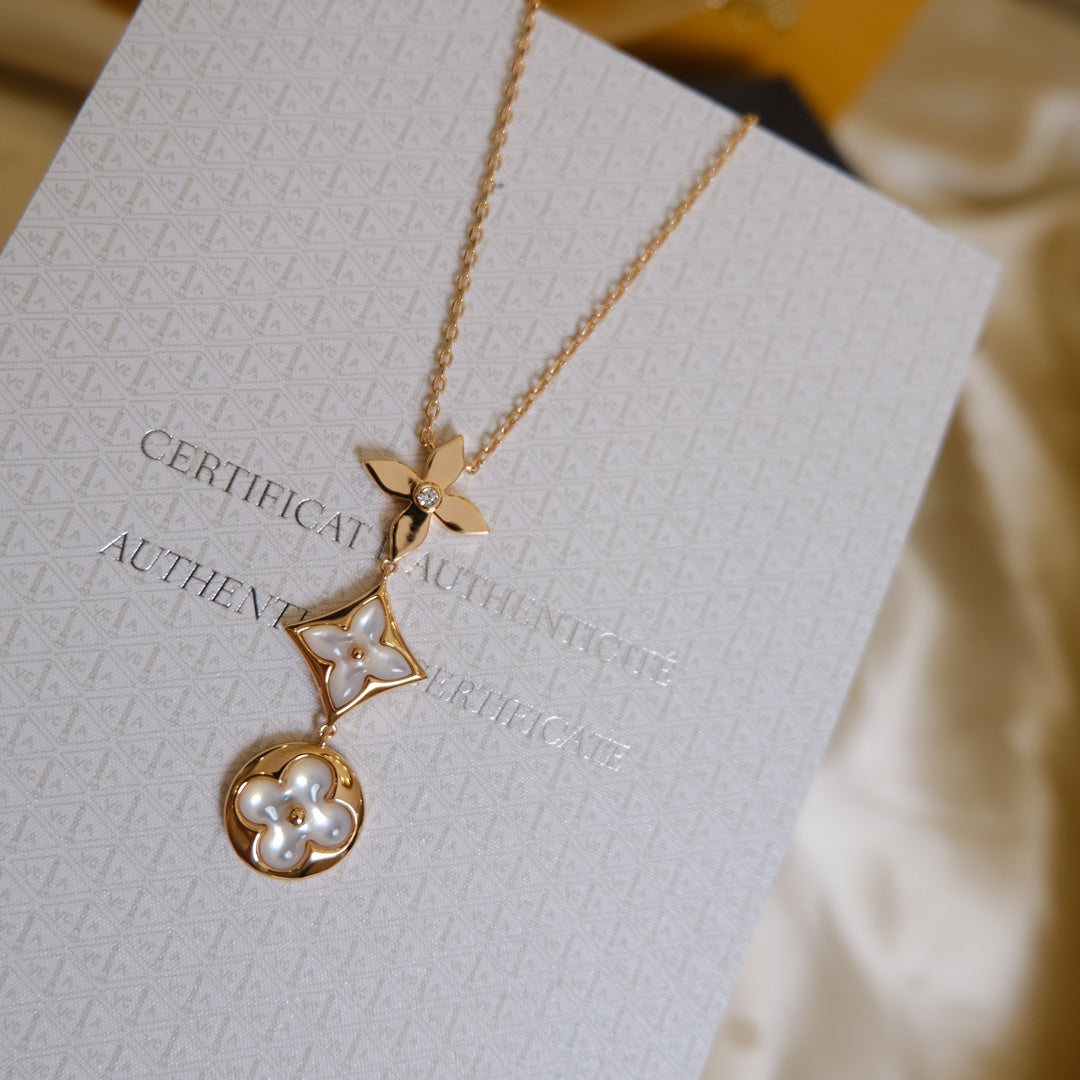 ¡®Dream¡¯COLOR BLOSSOM LARIAT NECKLACE PINK GOLD WHITE MOTHER PEARL AND DIAMOND