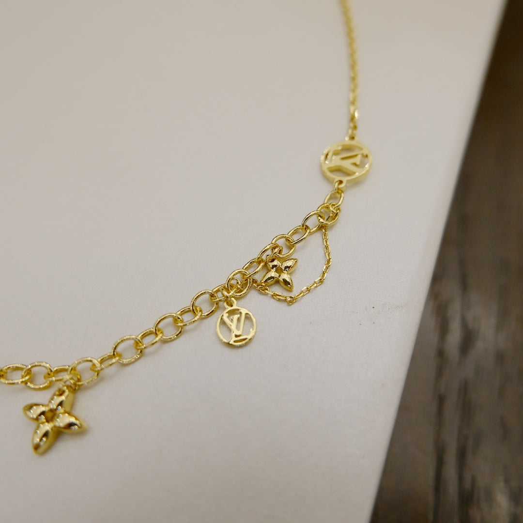 ¡®Dream¡¯BLOOMING SUPPLE NECKLACE BRASS