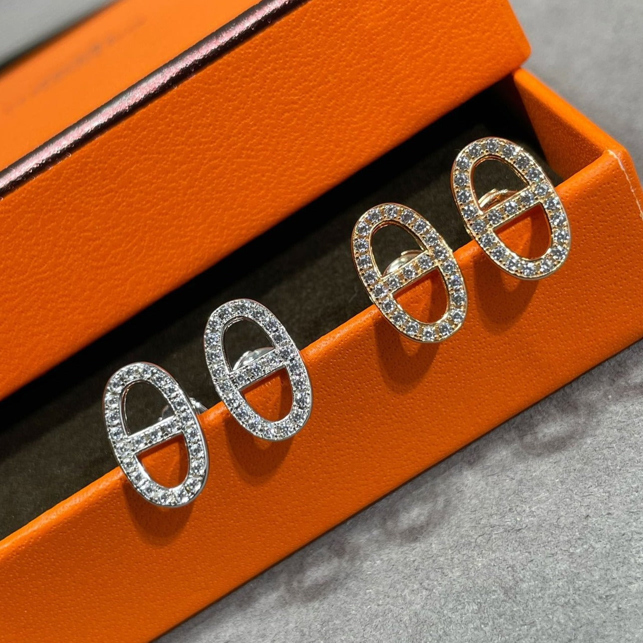 ¡®Dream¡¯HM FULL DIAMOND PIG NOSE STUD EARRINGS