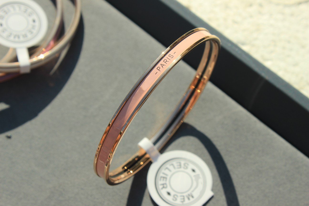 ¡®Dream¡¯HM UNI BANGLE BAG