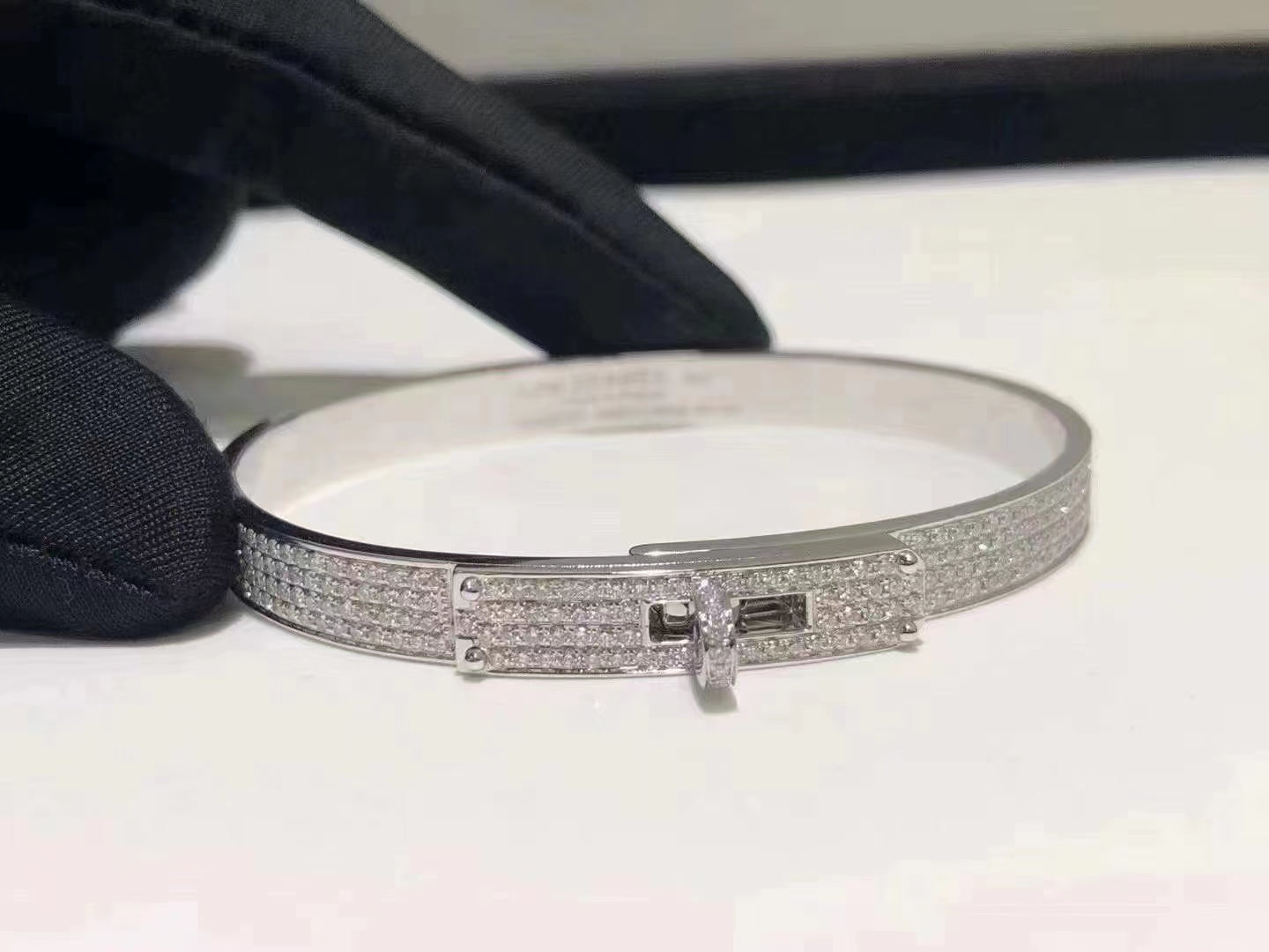 ¡®Dream¡¯HM KELLY BRACELET IN SILVER AND FULL PAVE DIAMOND