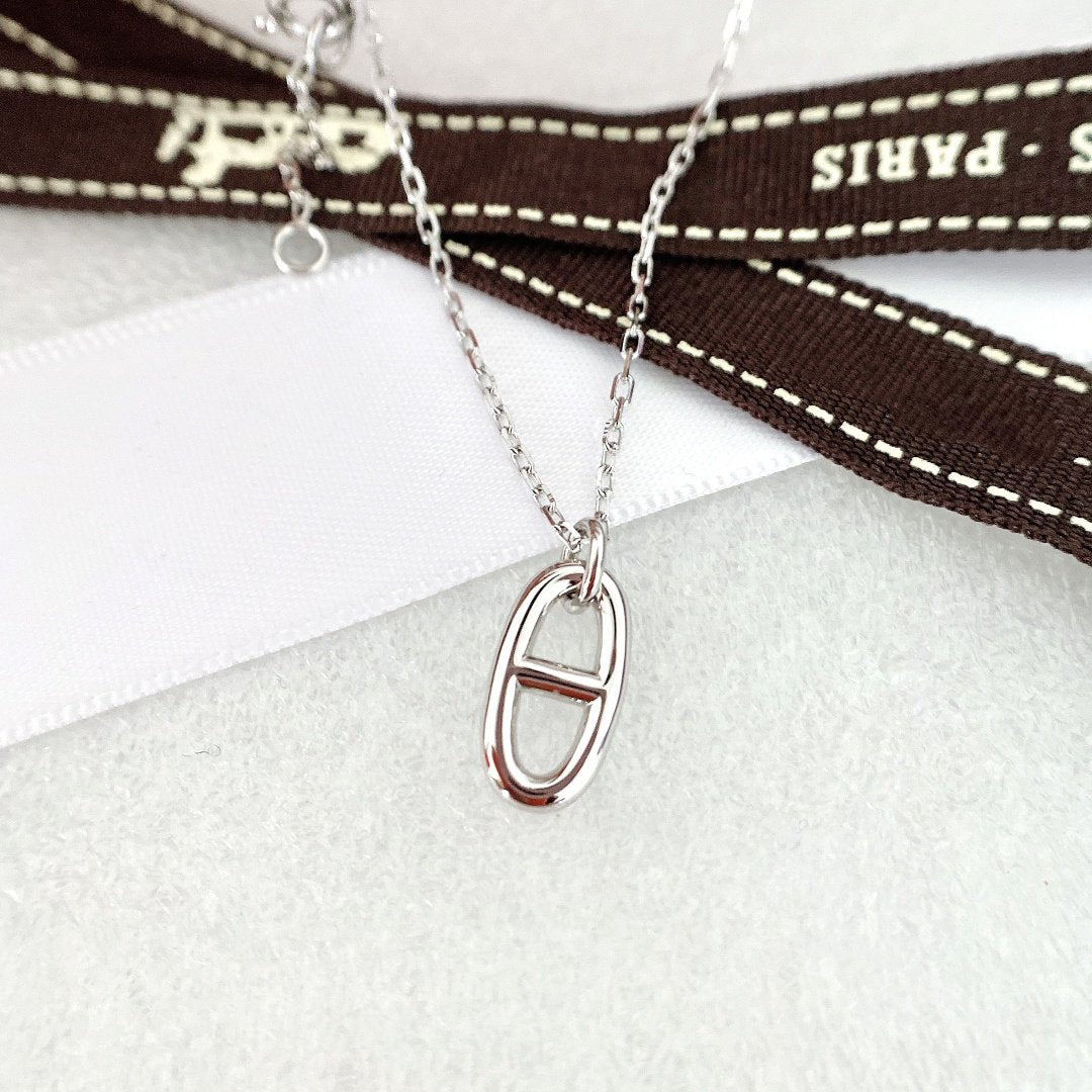 ¡®Dream¡¯HM PIG NOSE NECKLACE