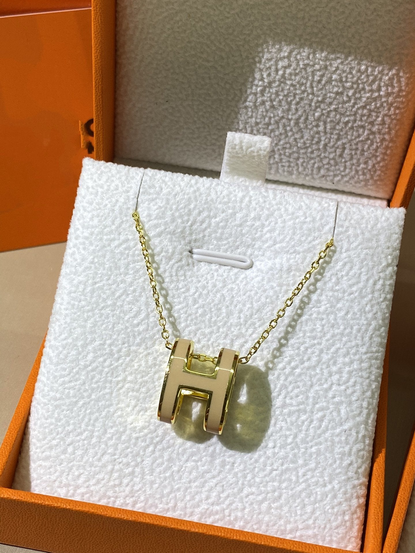 ¡®Dream¡¯HM CLIC YELLOW ENAMEL GOLD NECKLACE