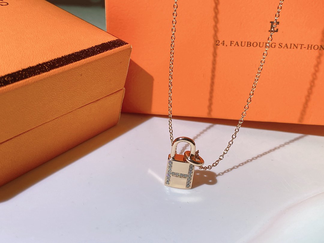¡®Dream¡¯HM ADVANCED NICHE LOCK HEAD NECKLACE DIAMONDS